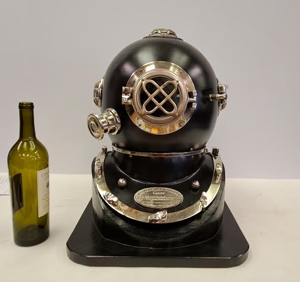 Black and Chrome Model Divers Helmet on Stand (1 of 5)