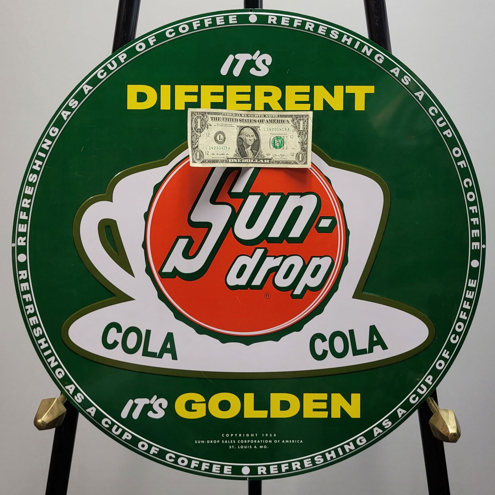 Round Sun-Drop Cola sign (1 of 3)