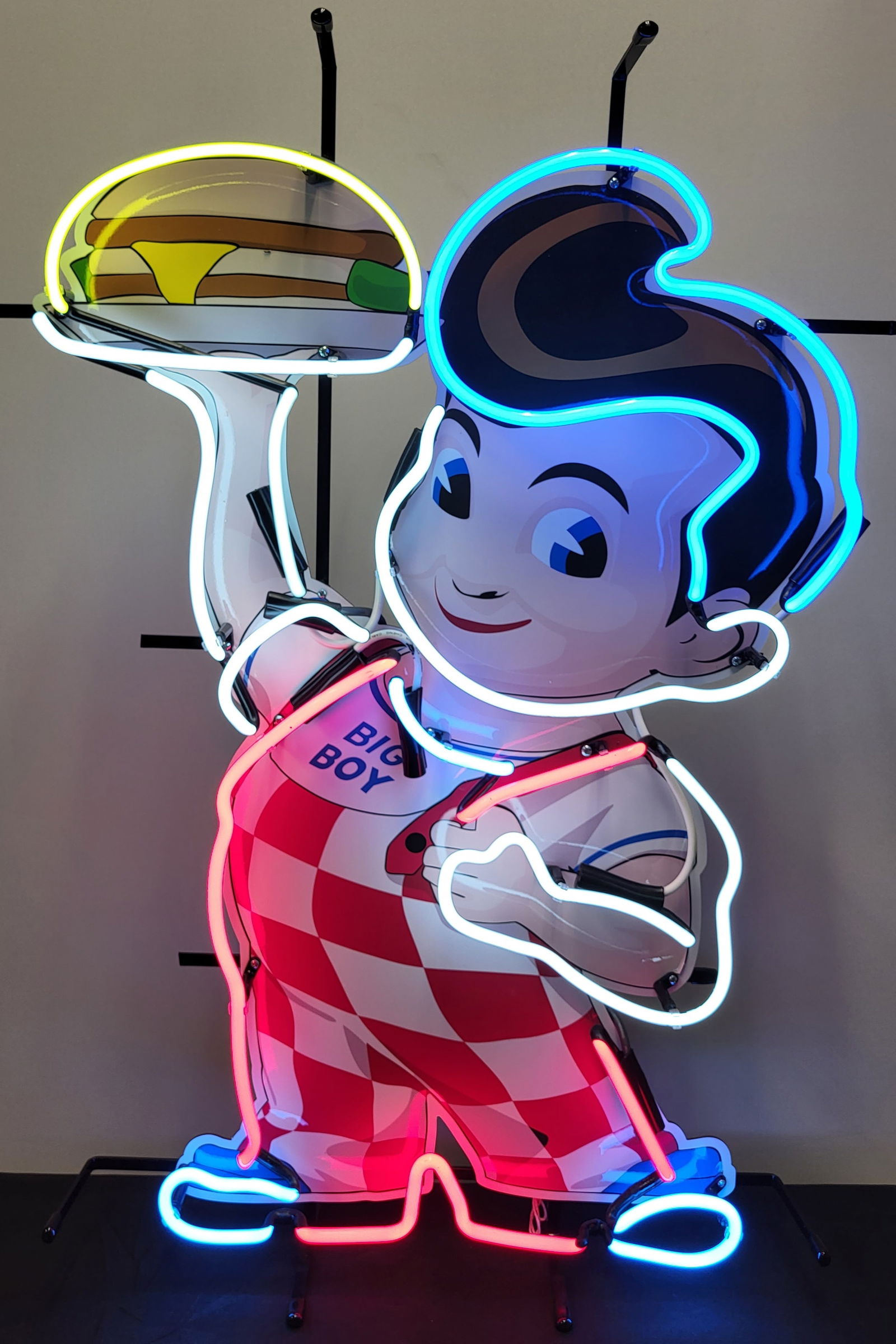 Bob's Big Boy Neon (1 of 3)