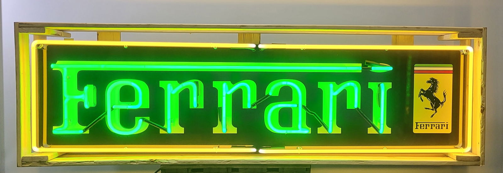 Horizontal Ferrari Neon (1 of 4)