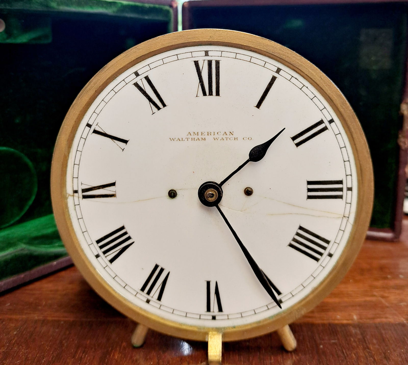 Waltham Watch Co. Travel Clock (1 of 4)