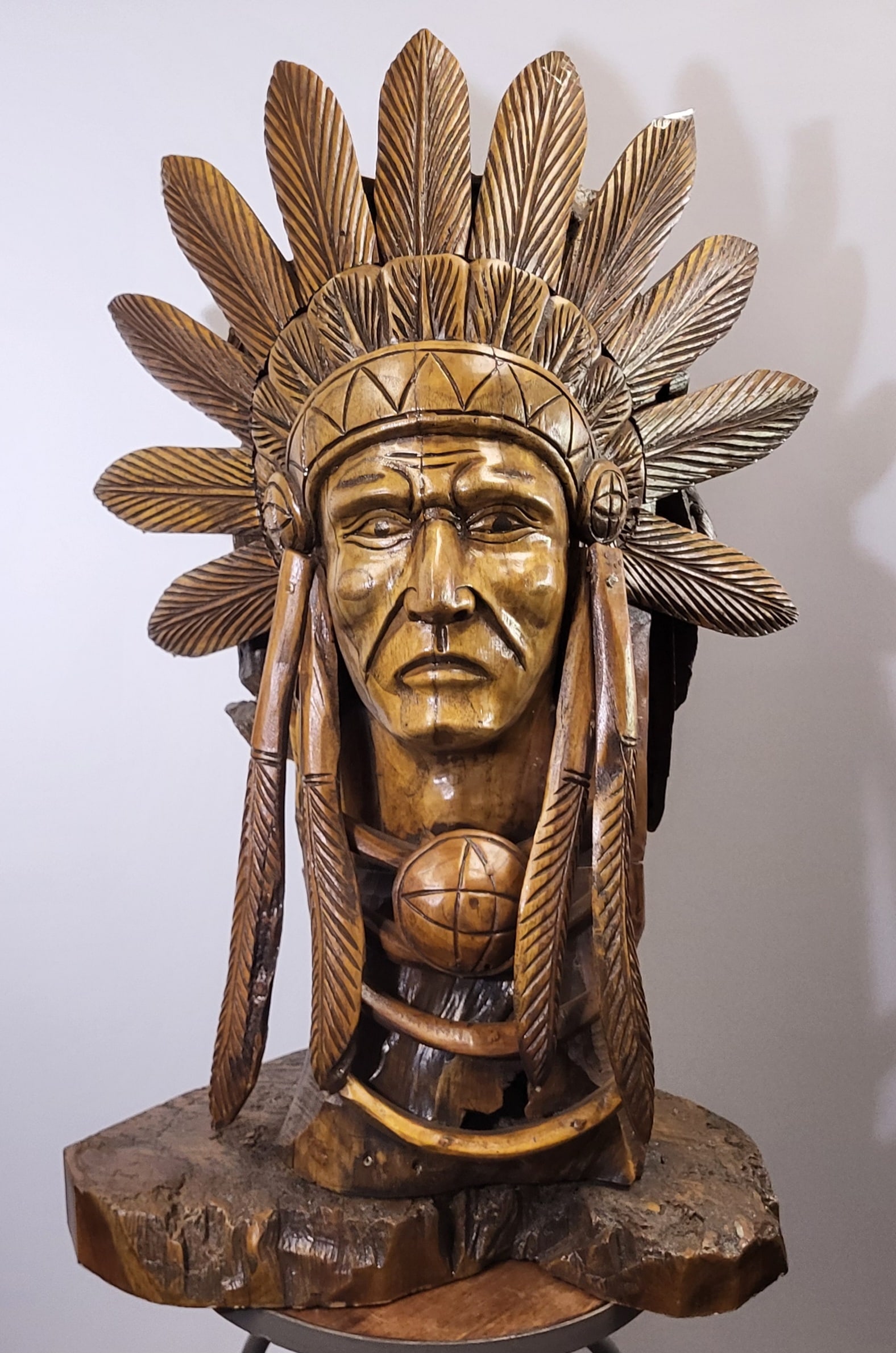 Teak Wood Sculptured Bust Of A Cigar Indian Chief (1 of 2)