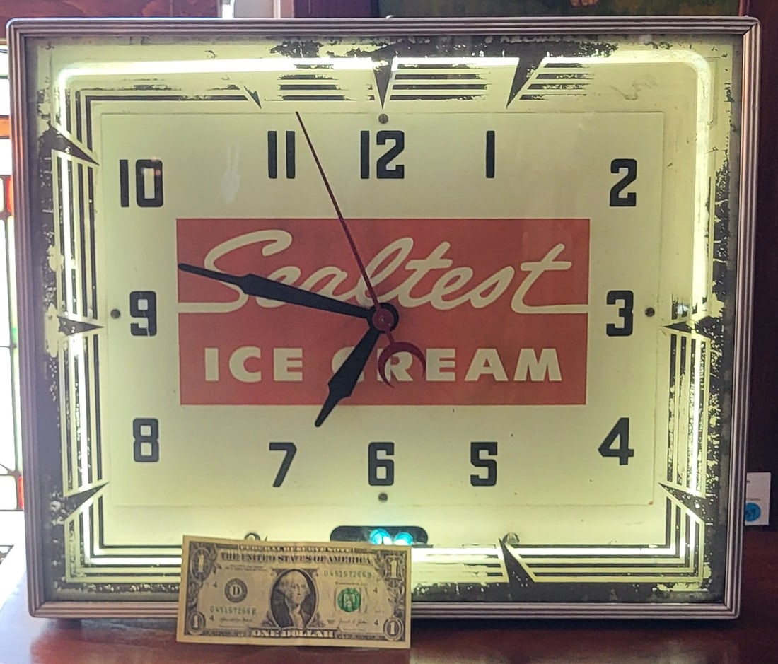 Vintage Sealtest Brand Clock (1 of 3)