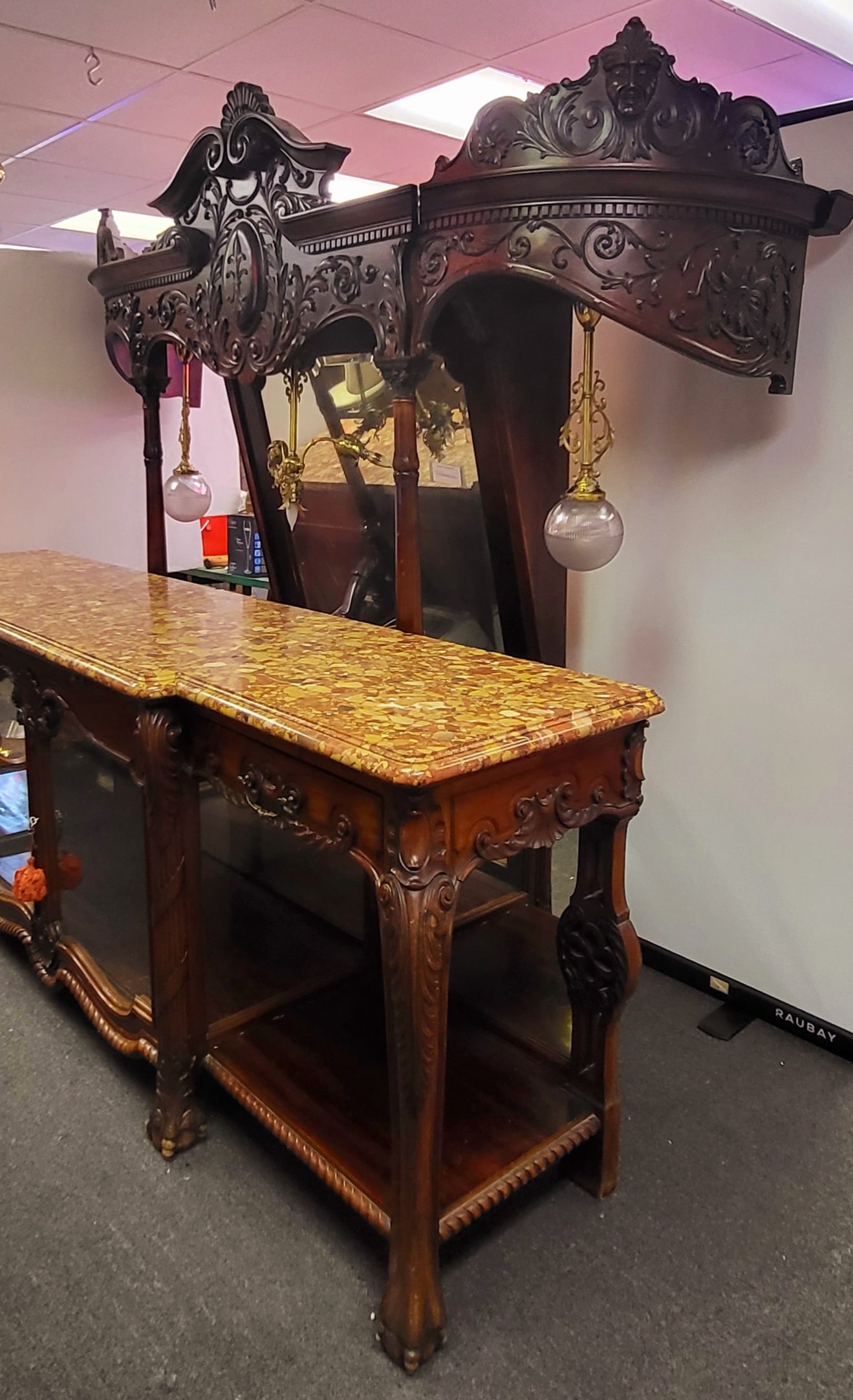 Belle Époque Bar with Bresche Marble Top (1 of 6)