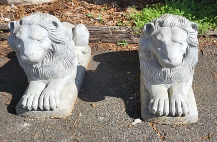 Lion Statues