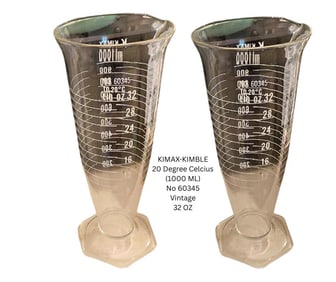 Pair of 32 oz Kimble Kimax Cylinder Graduated 1000 Vintage (Pharmeceutical Grade Lab & Medical