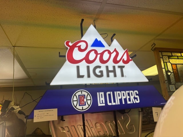 Coors Light LA Clippers Neon Sign (RC 4145) (1 of 4)