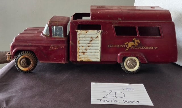 Vintage Structo Pressed Steel Riding Academy Horse Van / Truck (1 of 6)