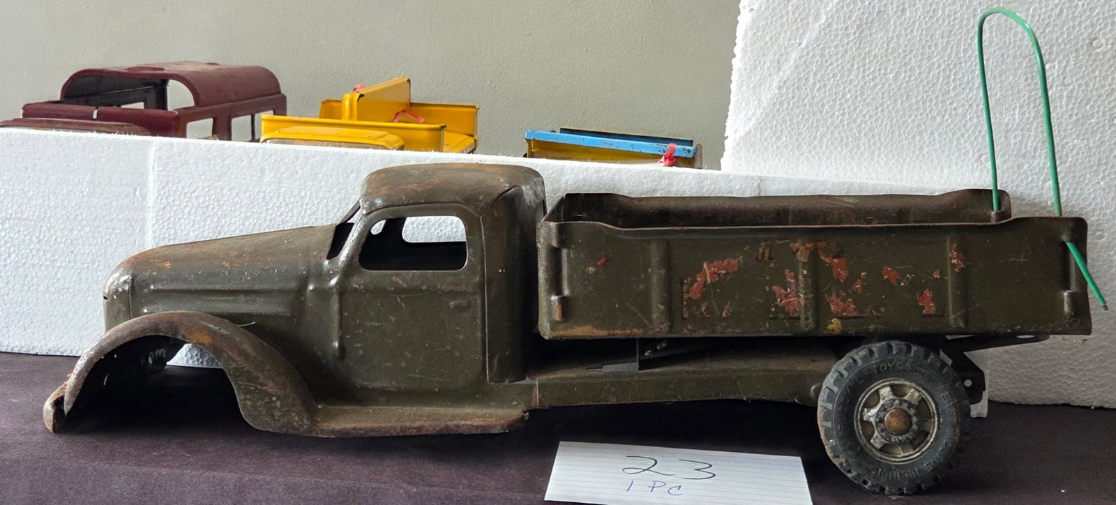 Vintage Pressed Steel Pick Up Truck (Buddy L) (1 of 2)