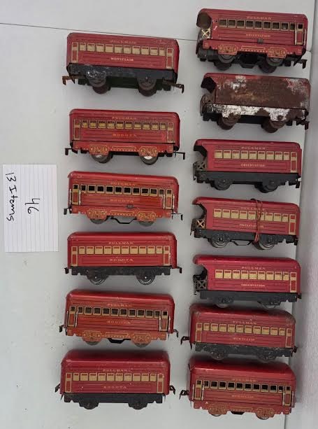 Lot of 13 vintage Pullman passenger train cars: marked Bogota, Montclair and Observation.
