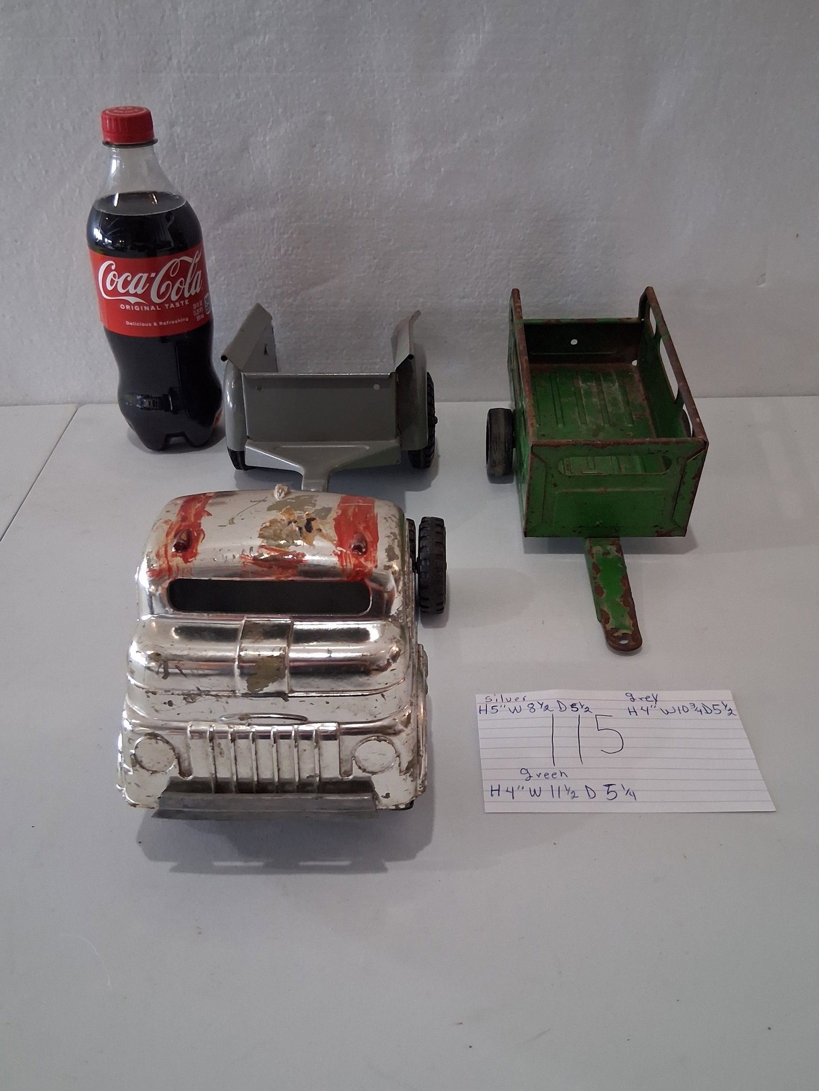 3 Piece Lot – Vintage Buddy L Truck Cab, Lumar and Nylint pressed Steel Trailers (1 of 2)