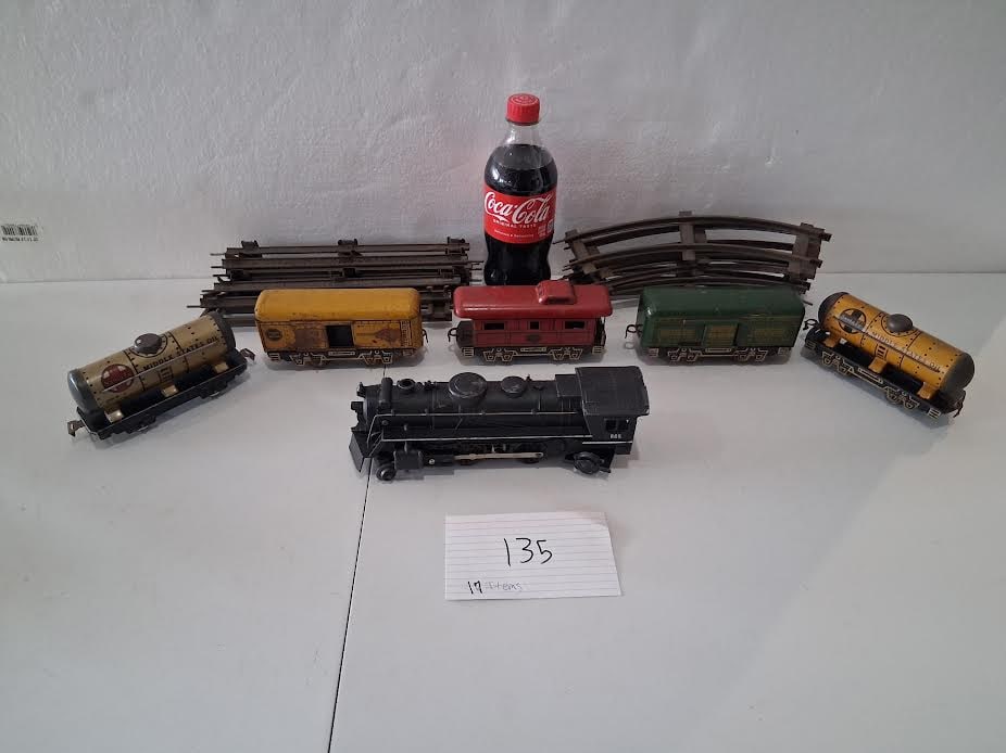 Vintage Marx No. 666 O Gauge Steam Locomotive and 5 cars: 2 tanker crs, 2 freight cars and a caboose
