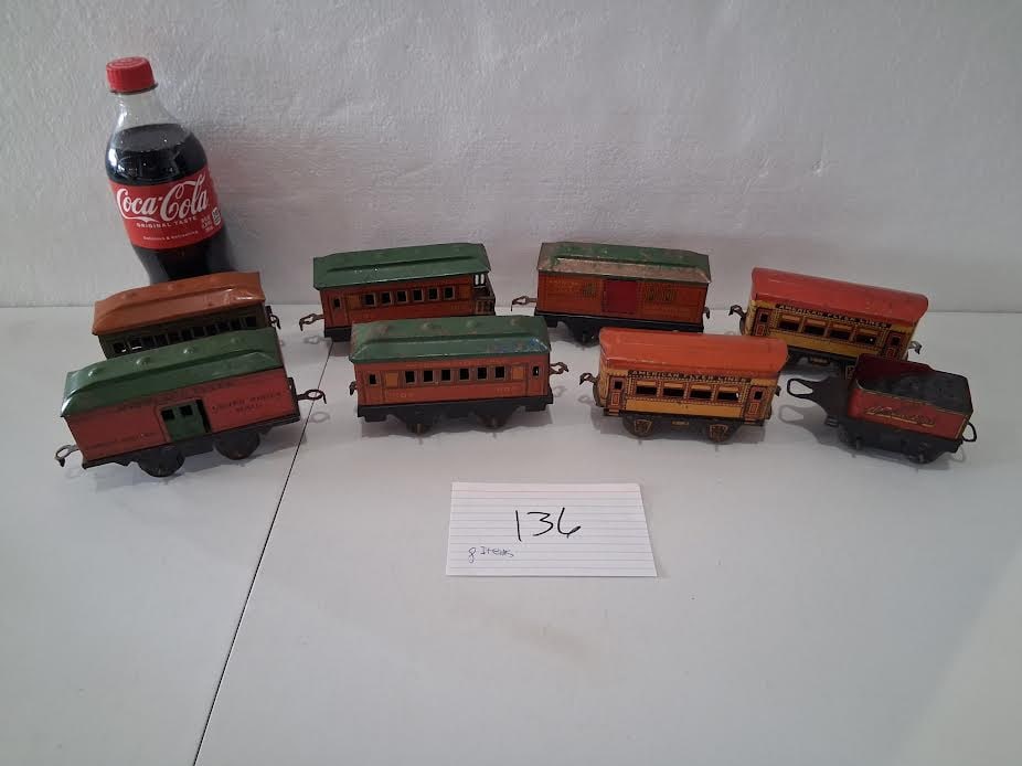 Lot of 8 misc America Flyer train cars (1 of 5)