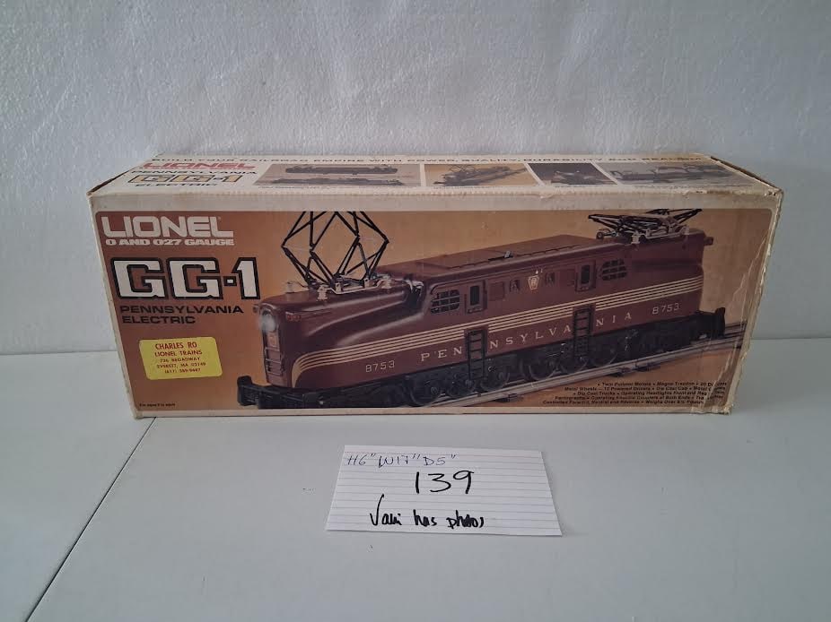 Lionel 0 and 027 Gauge Pennsylvania GG-1 Electric (1 of 1)