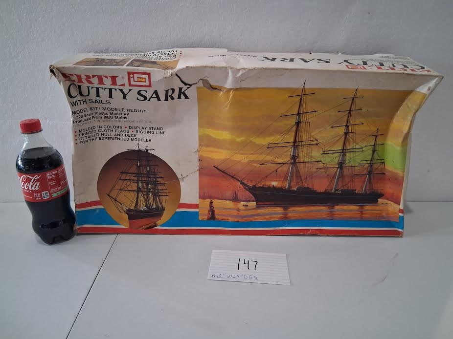 Ship Model Kit – Cutty Sark (1 of 2)