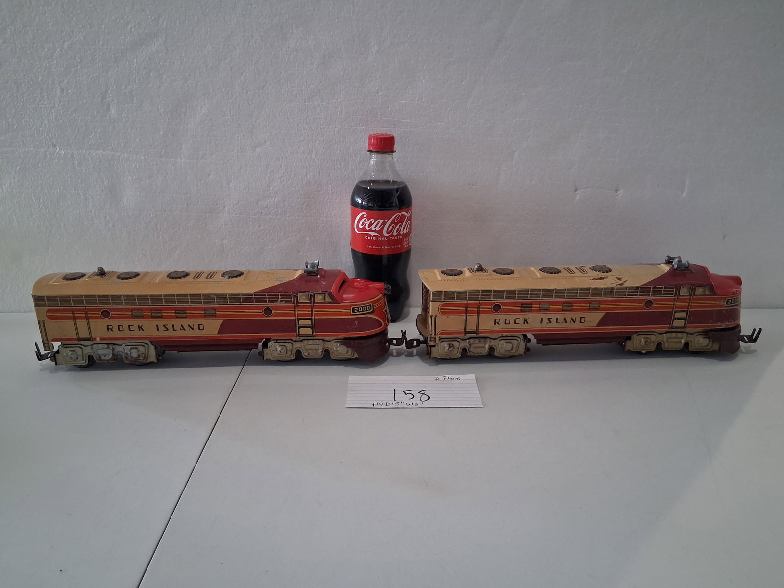 1 electric Rock Island Engine / 1 Dummy Rock Island Sign (1 of 3)