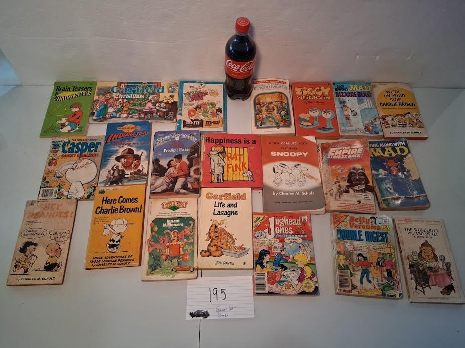 Vintage Children's Book & Comic Paperback Lot (1 of 2)