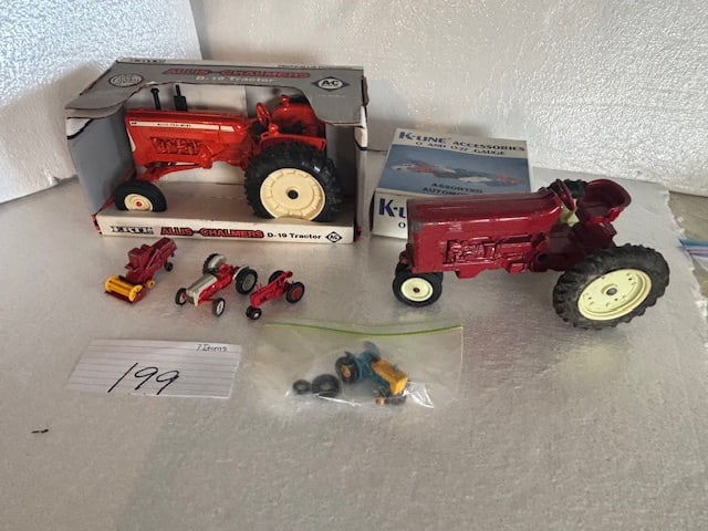 7 Piece Lot: Vintage Die Cast Tractors, various sizes and brands (1 of 1)