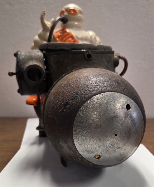 Michelin Man Bibendum Air Compressor - 3