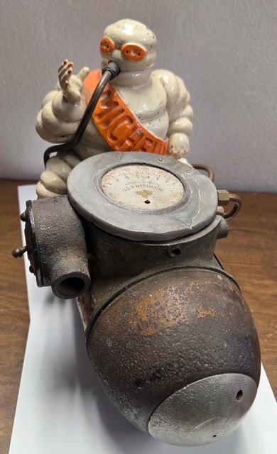 Michelin Man Bibendum Air Compressor - 4
