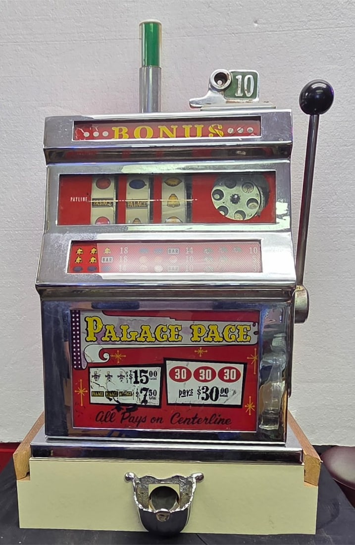 Vintage 10 Cent Slot Machine Palace Place" (1 of 1)