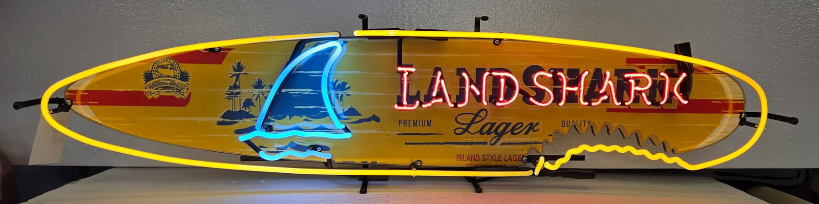 Land Shark Surf Shop Neon: Land Shark Surf Shop Neon (Approx. 12"H x 50"W x 4"D)