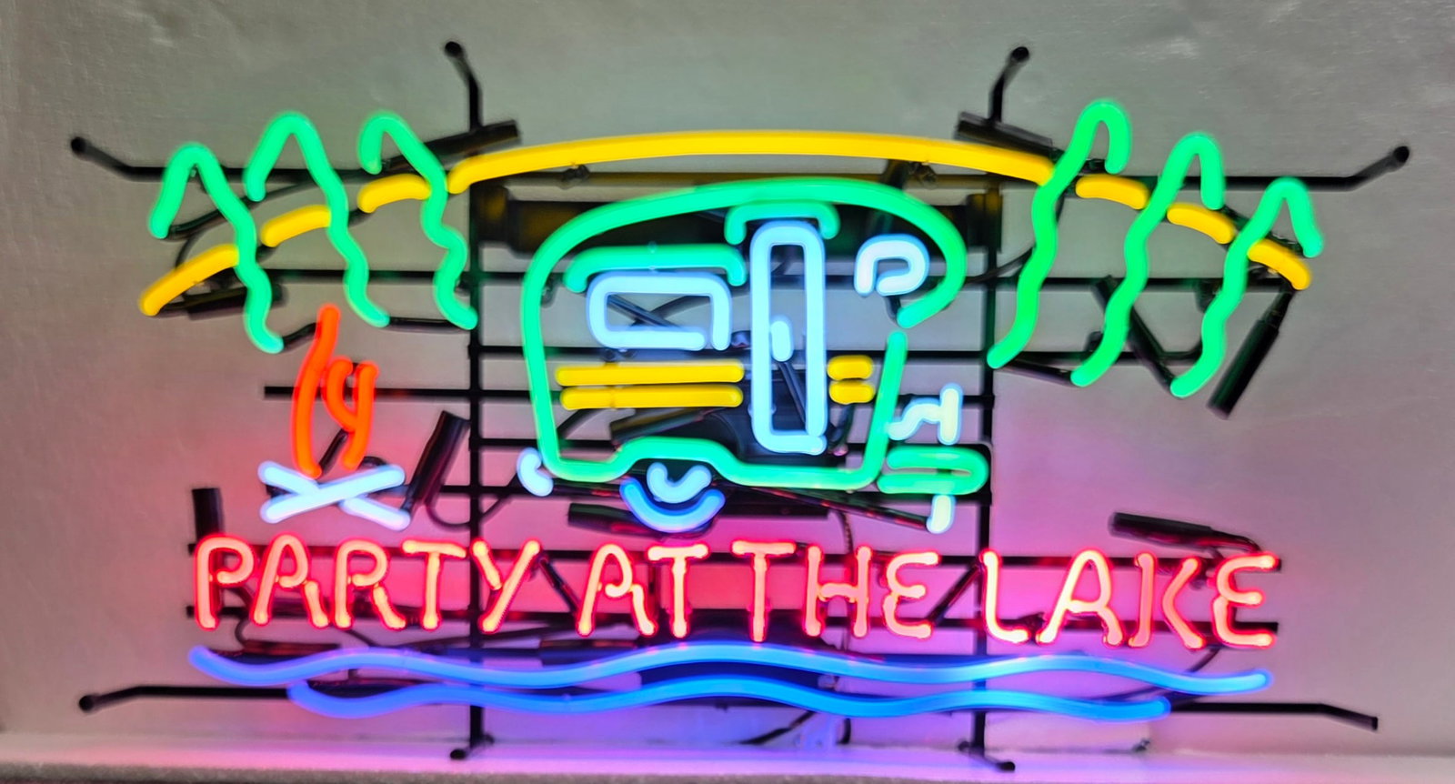 Party at the Lake Neon (1 of 2)