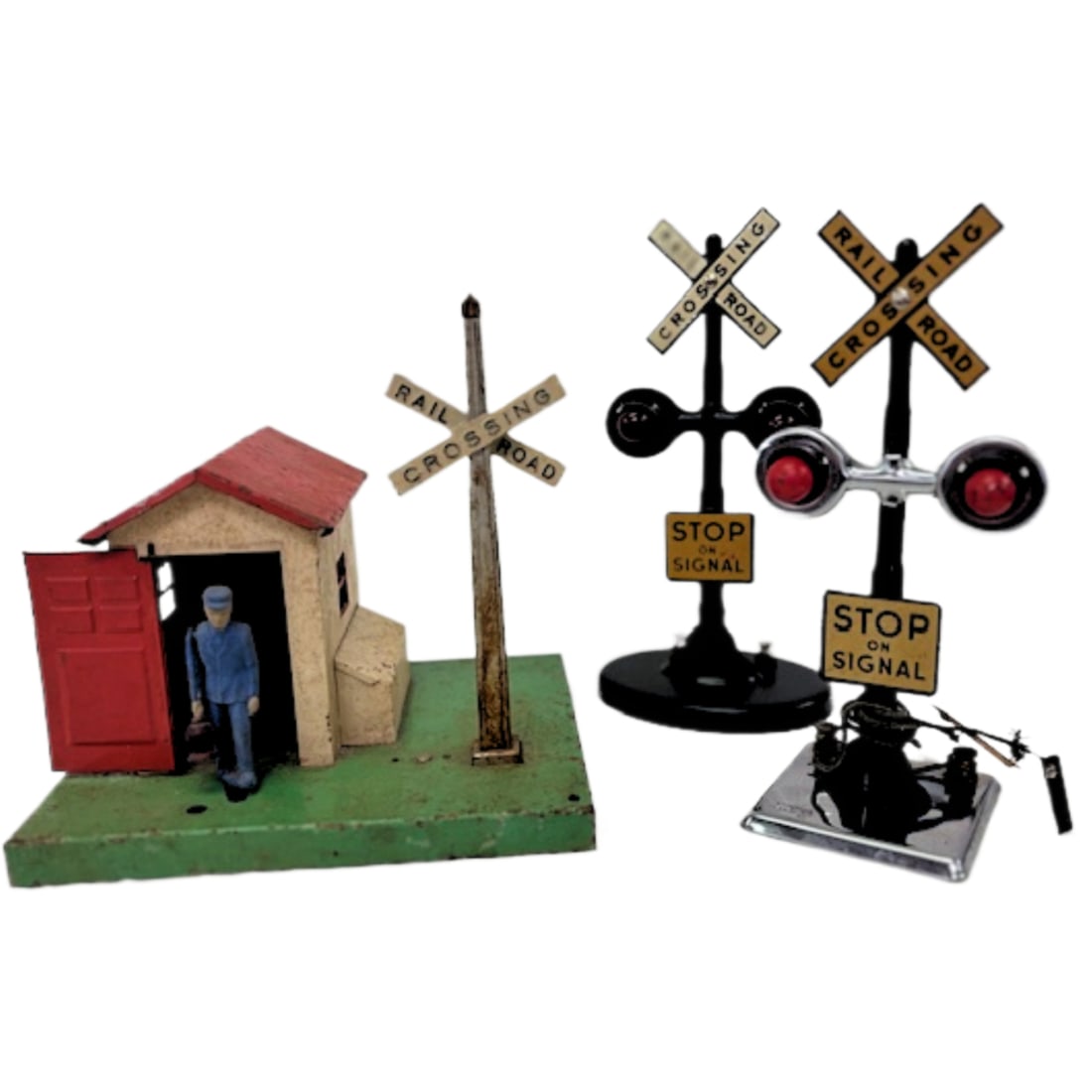 Vintage O-Gauge Lionel Automatic Gateman and RR crossing signals (1 of 10)