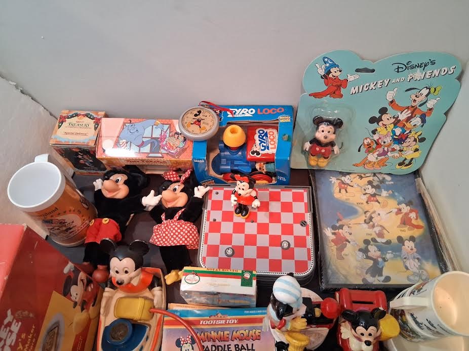 Dealer lot of Mickey Mouse Items (1 of 4)