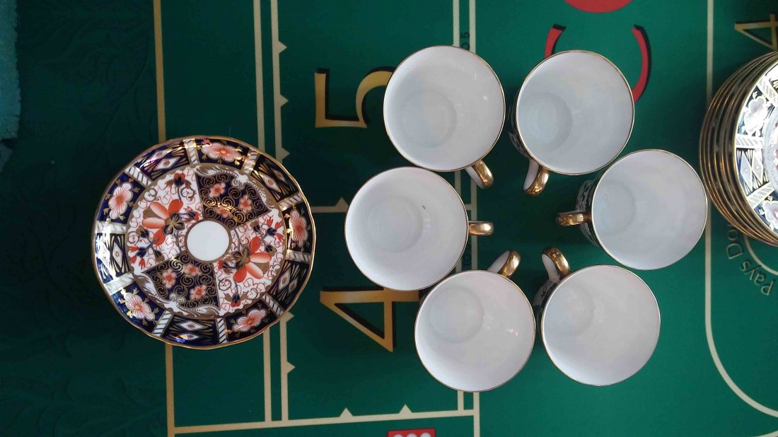 English china set (1 of 9)