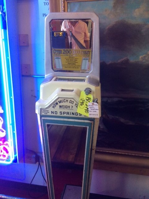 Watling Coin Op Fortune Scale (1 of 4)