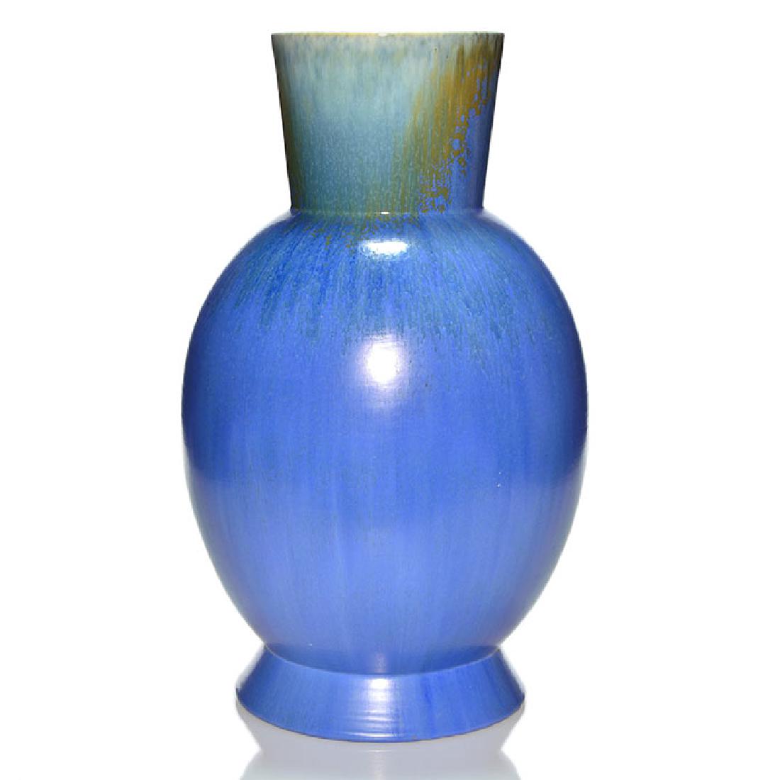 Roseville Carnelian II vase,Tourmaline glaze, 45518,