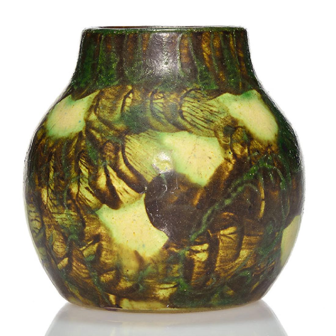 Peters and Reed Zane Ware Green Montene vase, 4 inches (1 of 1)