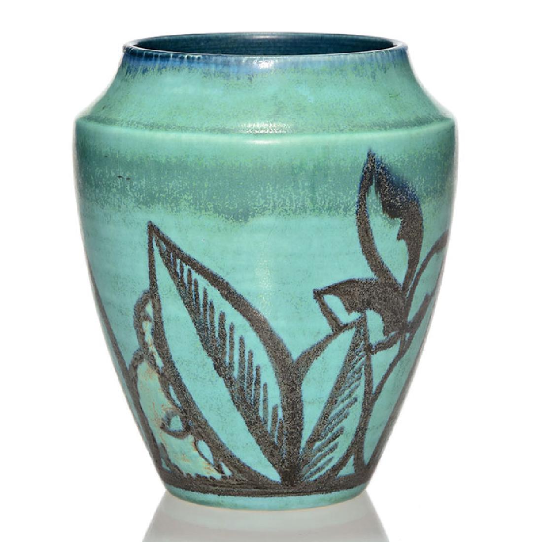 Rookwood 6 1/2 inch Decorated Mat, Harris, Deco 1930 (1 of 1)