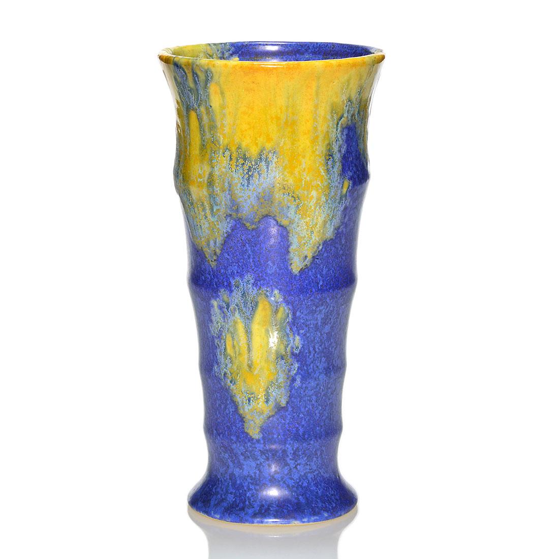 Roseville Imperial II vase, shape 475-9", 9 1/4 inches. (1 of 2)