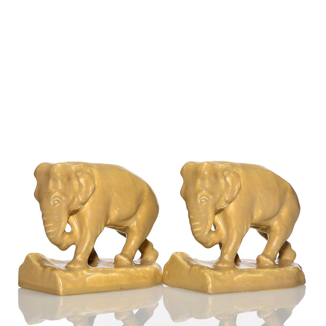 Pr Rookwood Elephant bookends, 2444 D, 1921, 5 inches (1 of 1)