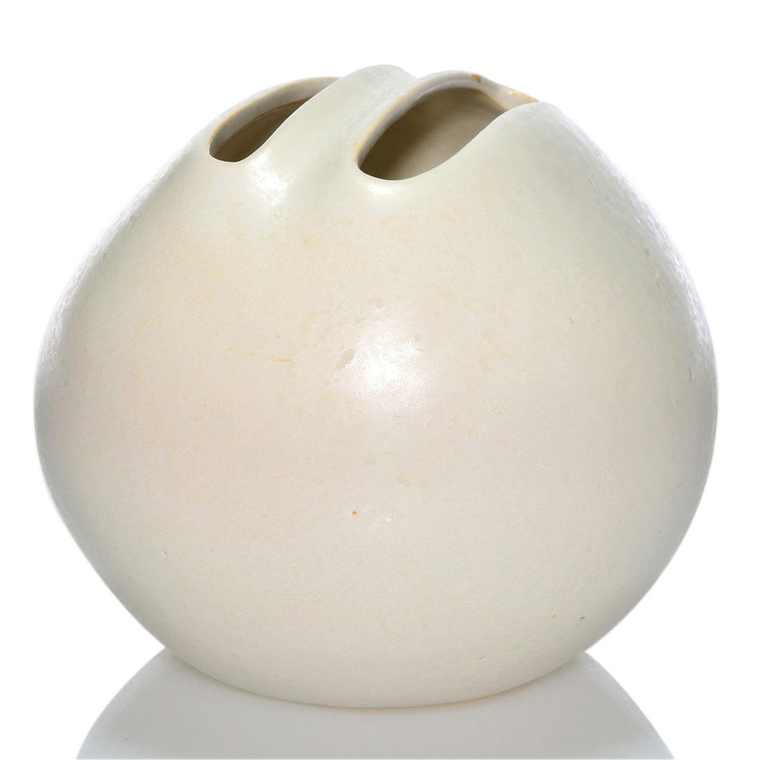 Roseville Raymor vase, shape 41-6", white, 6 1/8": Rare Roseville Raymor vase, shape 41-6", in white. Marked on the bottom Raymor Modern Artware by Roseville U.S.A. 41-6". There are a few minor glaze skips. Height is 6 1/8 inches.