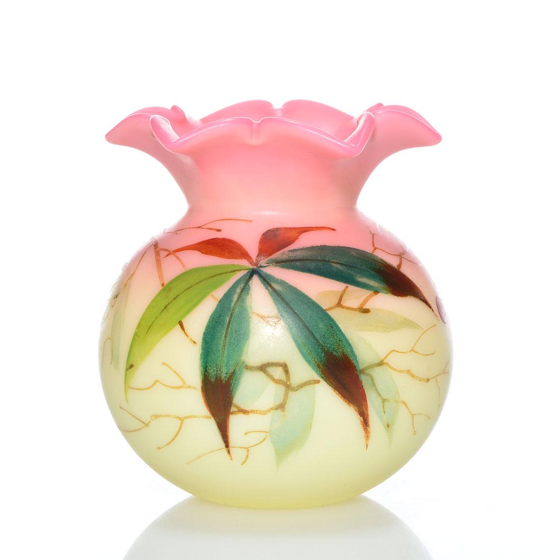 Thomas Webb & Sons Queens Burmese vase, 2 7/8" (1 of 2)