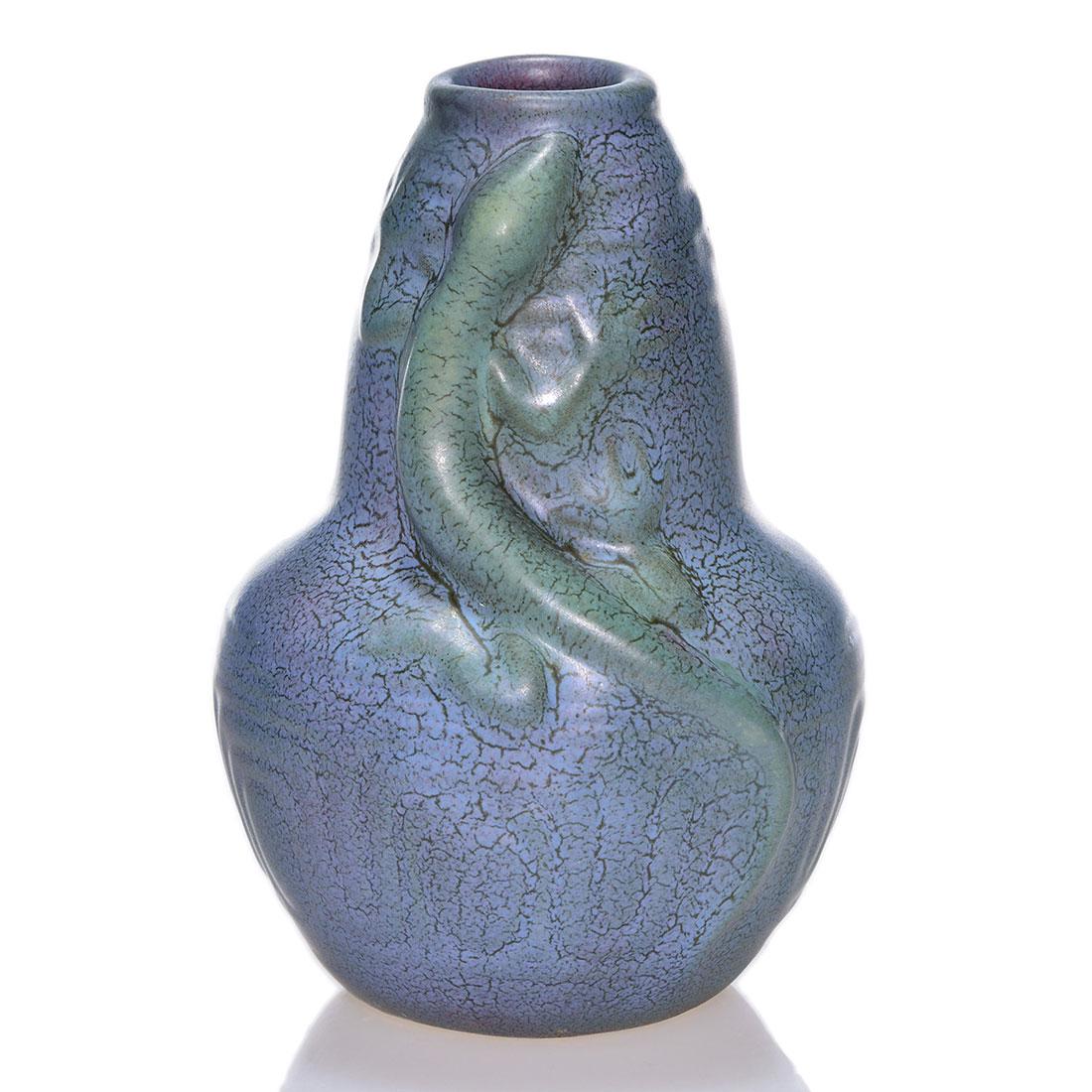 Weller Matt Ware (fru Russet) vase, lizard, 4 1/2” (1 of 2)
