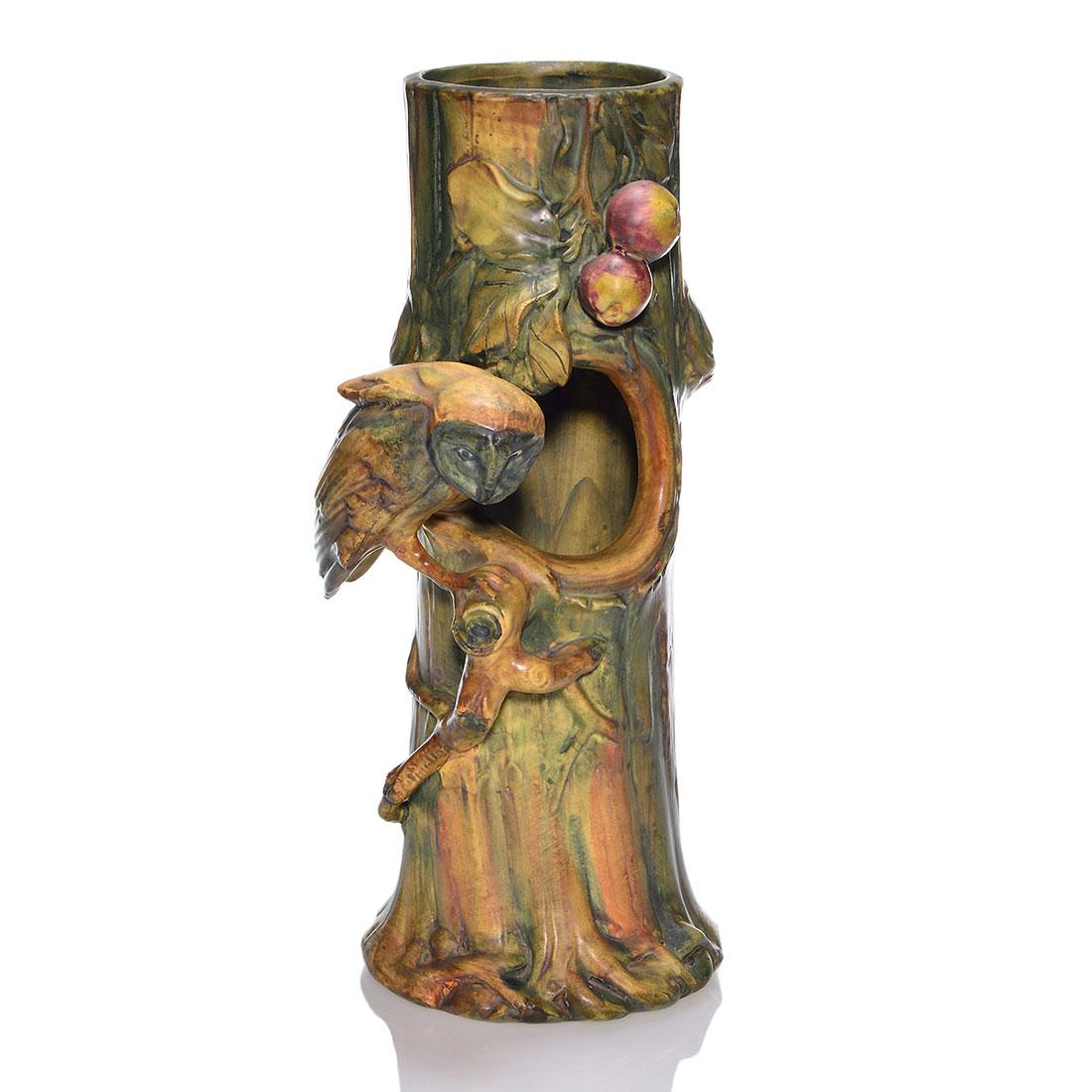 Weller Woodcraft Owl vase, 15 1/2” (1 of 3)