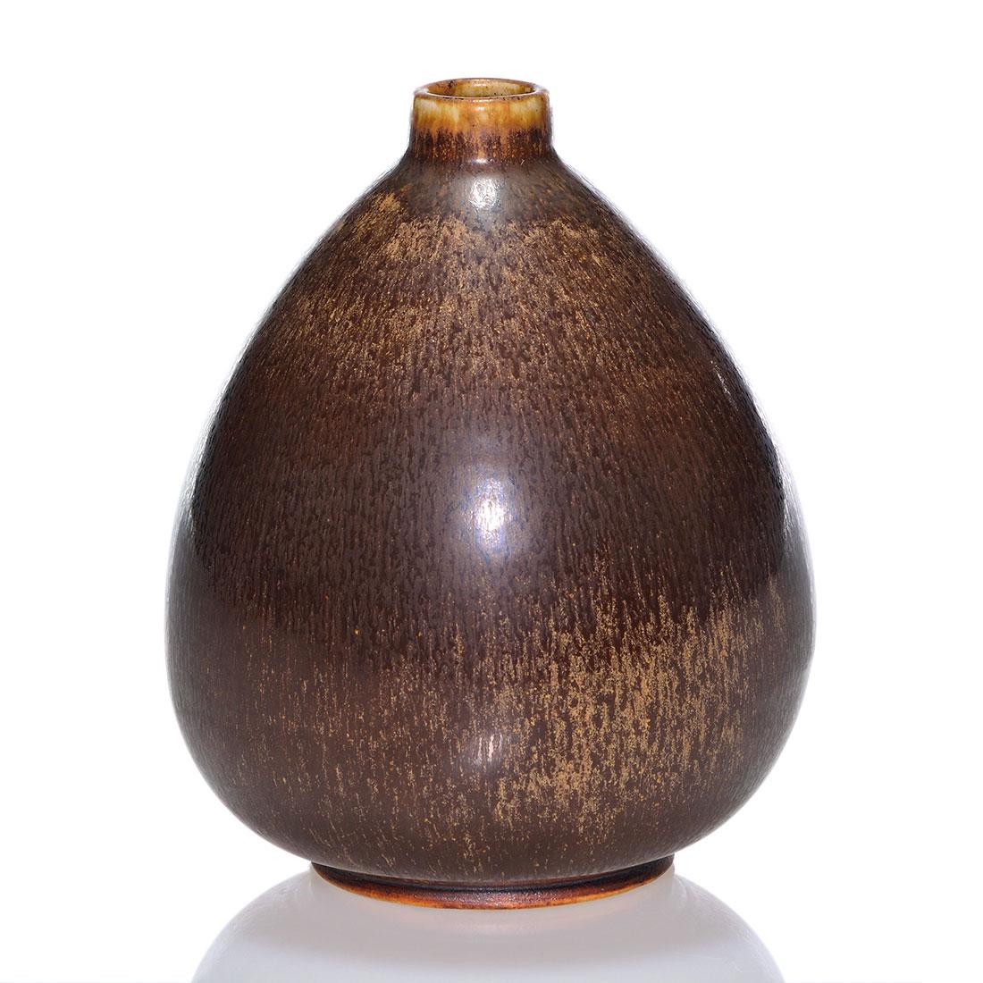 Eva Staehr Nielsen vase for Saxbo, brown, 5 1/4”, (1 of 3)