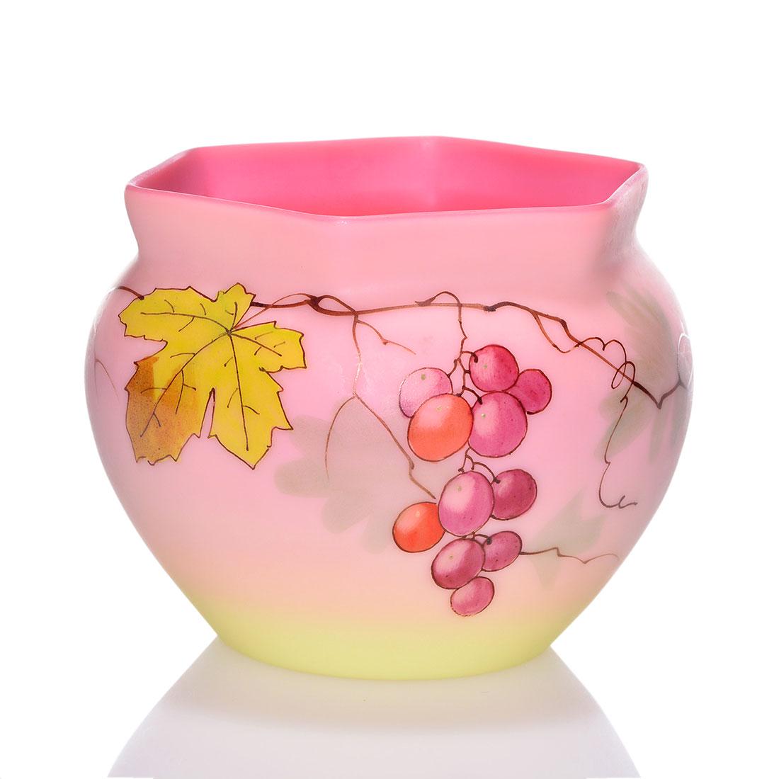 Thomas Webb & Sons Burmese bowl, hexagonal rim, 3” (1 of 2)