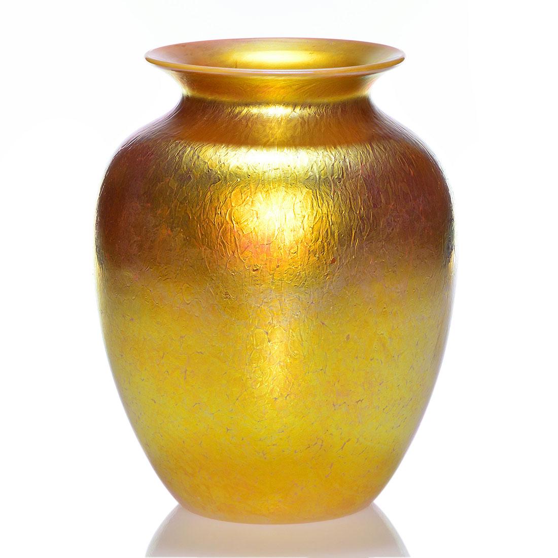 Monumental Lundberg Studios vase, gold, 10 1/2”, 1992 (1 of 2)