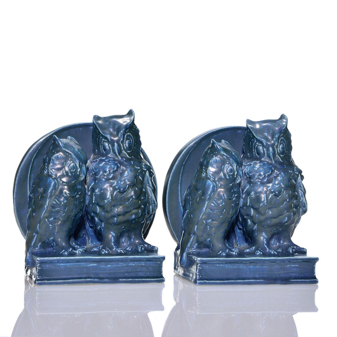 Rookwood Double Owl bookends, 1921, 2565, 6 7/8" (1 of 2)