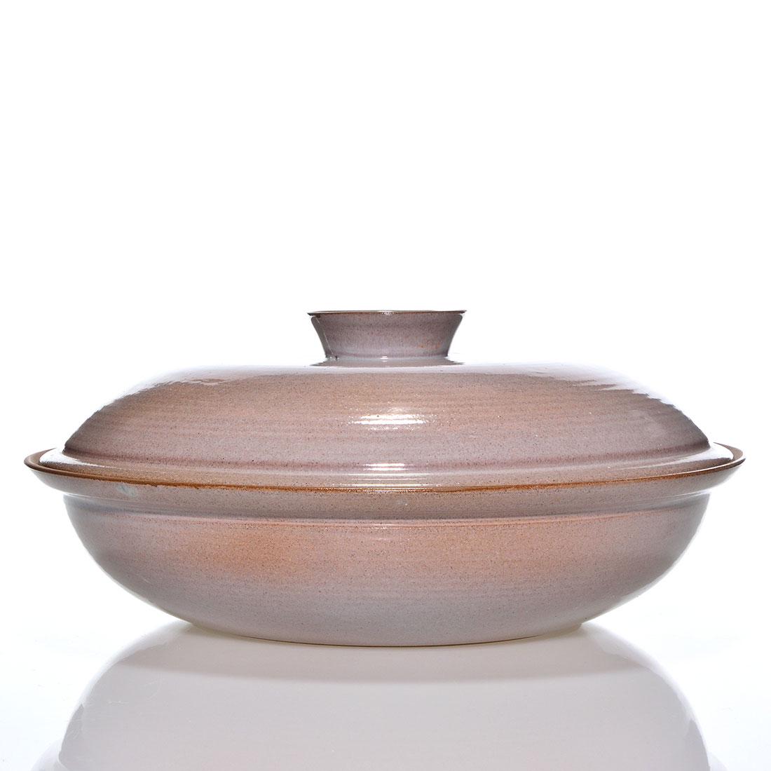 Edwin and Mary Scheier lidded casserole,6 1/2 x 15": Edwin and Mary Scheier lidded casserole covered in a gray high glaze. Incised Scheier on the bottom. Excellent original condition. Size is 6 1/2 inches high by 15 1/2 inches in diameter.