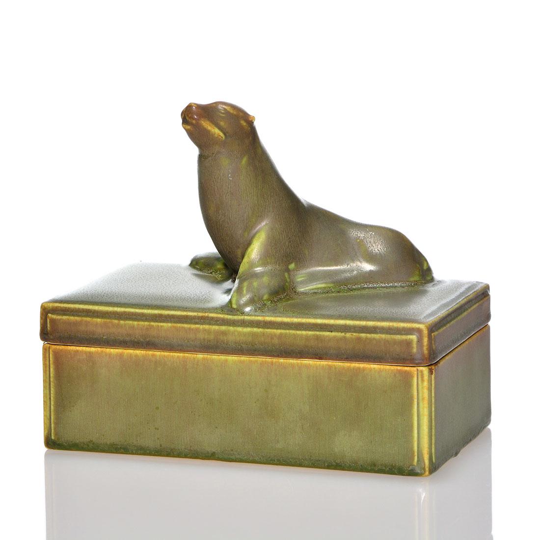 Rookwood Seal box, 1932, shape 6342, 5 3/8" (1 of 2)