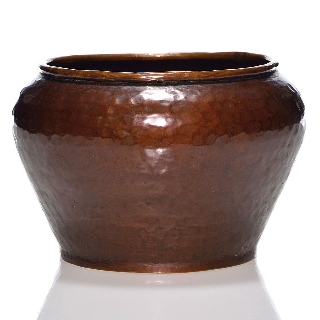 Dirk Van Erp copper hammered vase, 4 3/8”, marked: Good Dirk Van Erp hammered copper vase measuring 4 3/8 inches tall and 7 inches across the shoulder. Impressed with the closed box mark. Minor mineral stains on the shoulder. Nice dark patina.