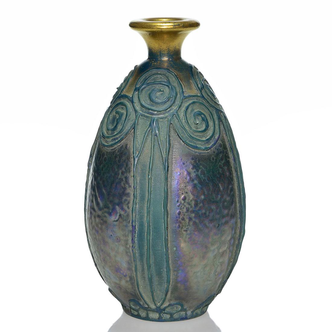 Paul Dachsel attrib. Amphora gourd vase, floral, 8 1/4: Good Amphora vase, a Paul Dachsel design in attribution reviewing raised slip trailed floral plants on a textured metallic luster background with gold on the rim. Height 8 1/4 inches. Impressed Amphor