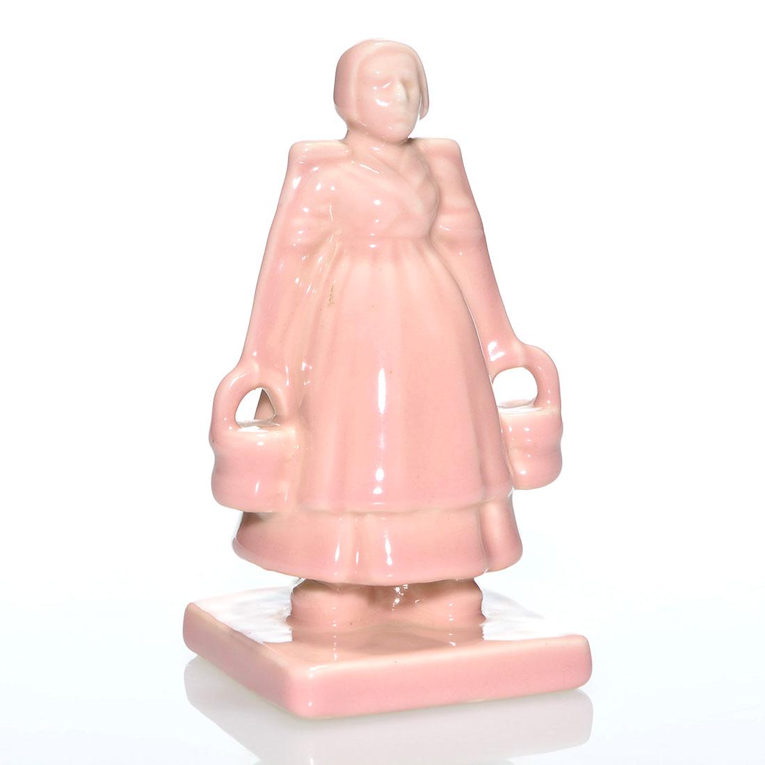 Rookwood Dutch girl carrying pails, 1915, 1854, 5 (1 of 2)