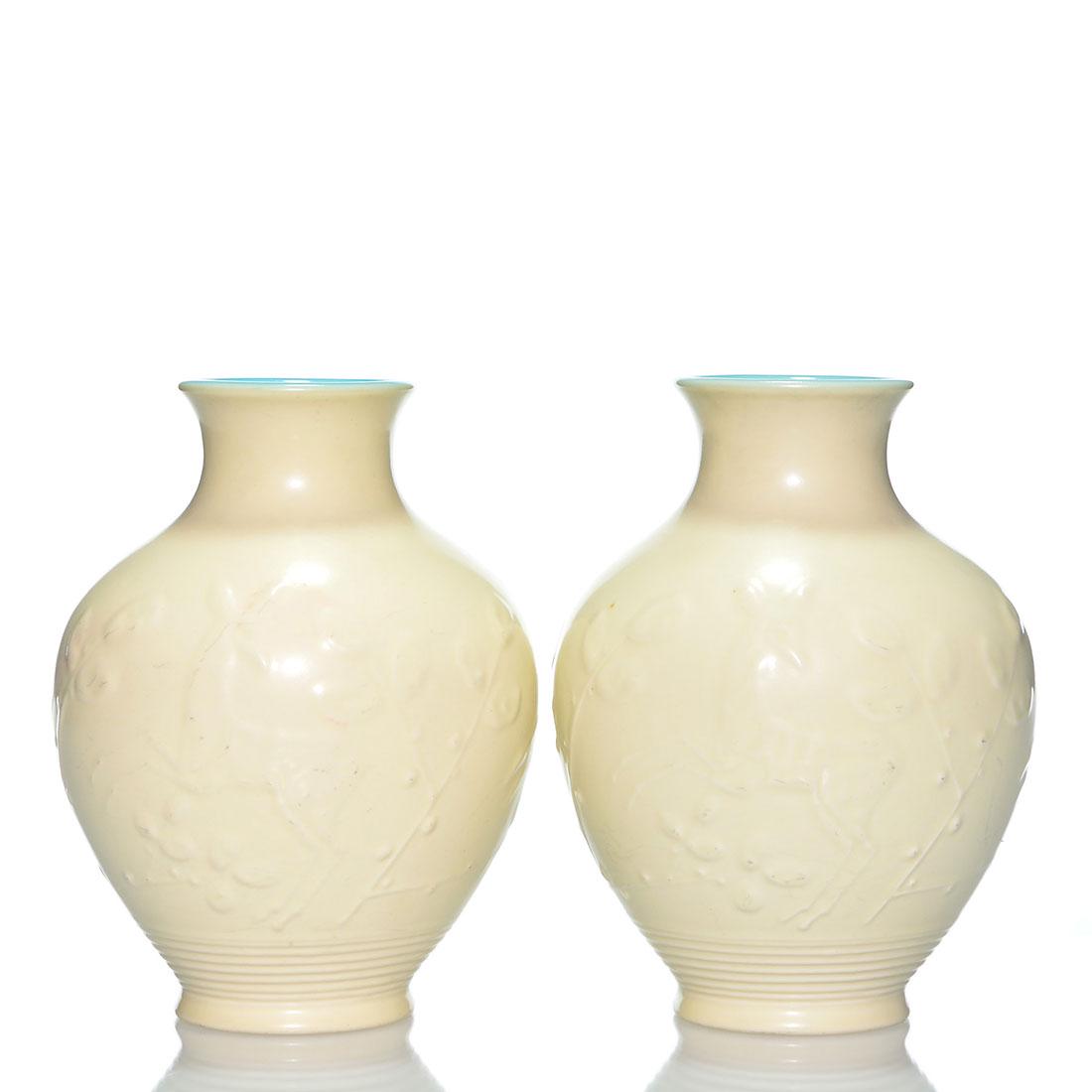 Pr Rookwood 7 3/8” production vase, Deco,1933, (1 of 2)